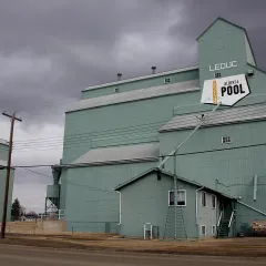 Alberta Wheat Pool grain elevator complex in Leduc